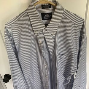 Long sleeve dress shirt